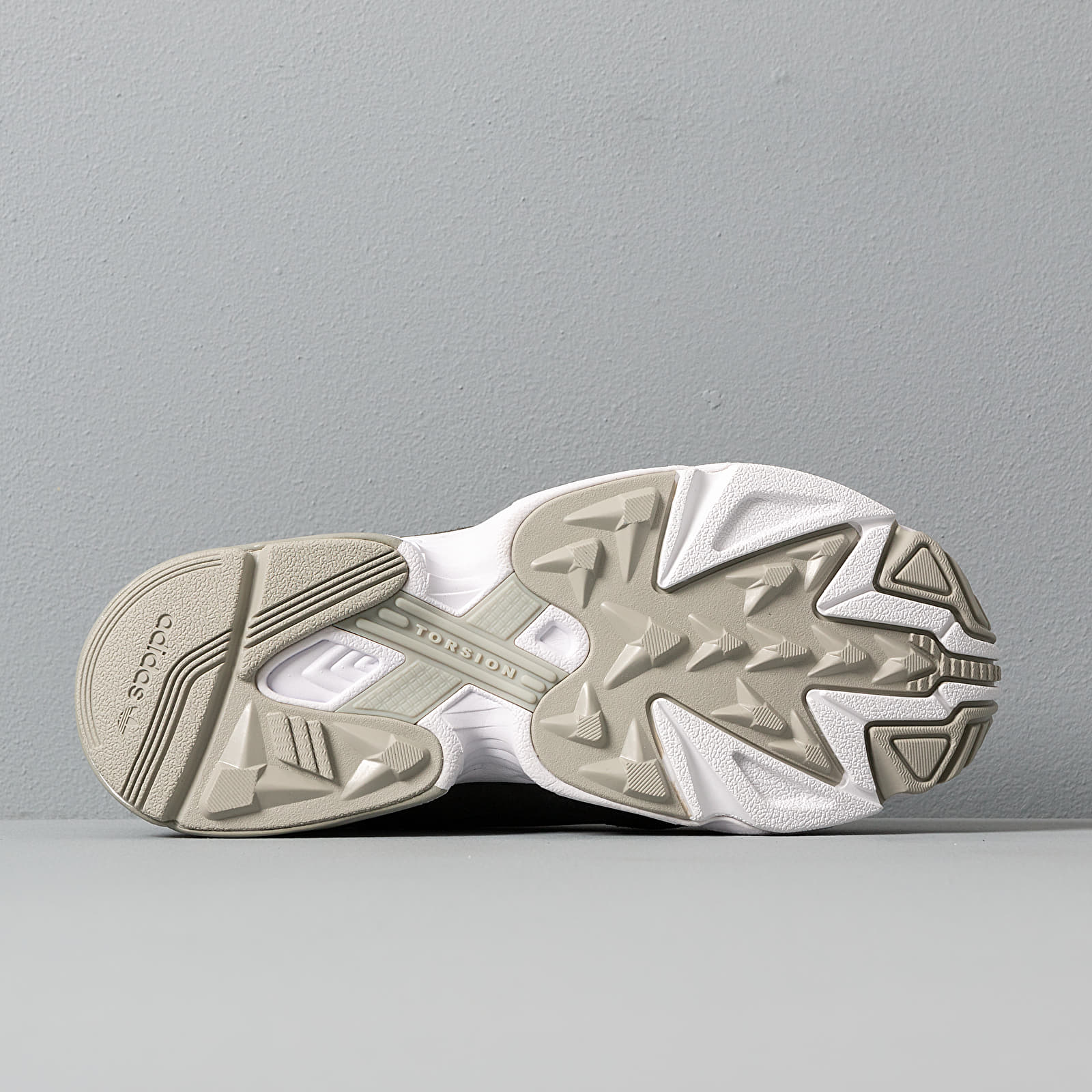 Zapatillas mujer adidas Falcon W Legend Earth/ Sesame/ Ftw White