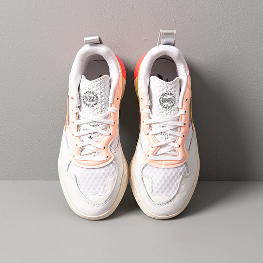 Beige adidas lage discount sneakers supercourt rx w