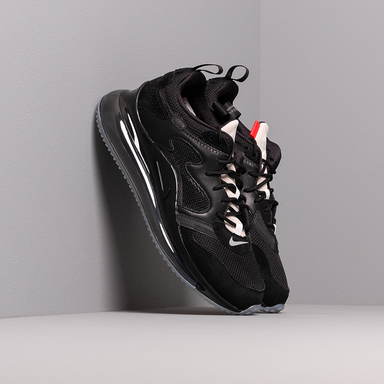 Air max 720 sale university red black