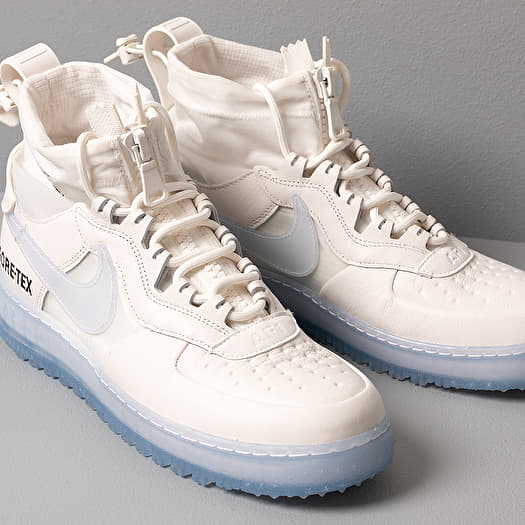 Men s shoes Nike Air Force 1 Winter GTX Phantom Phantom Black Clear Footshop