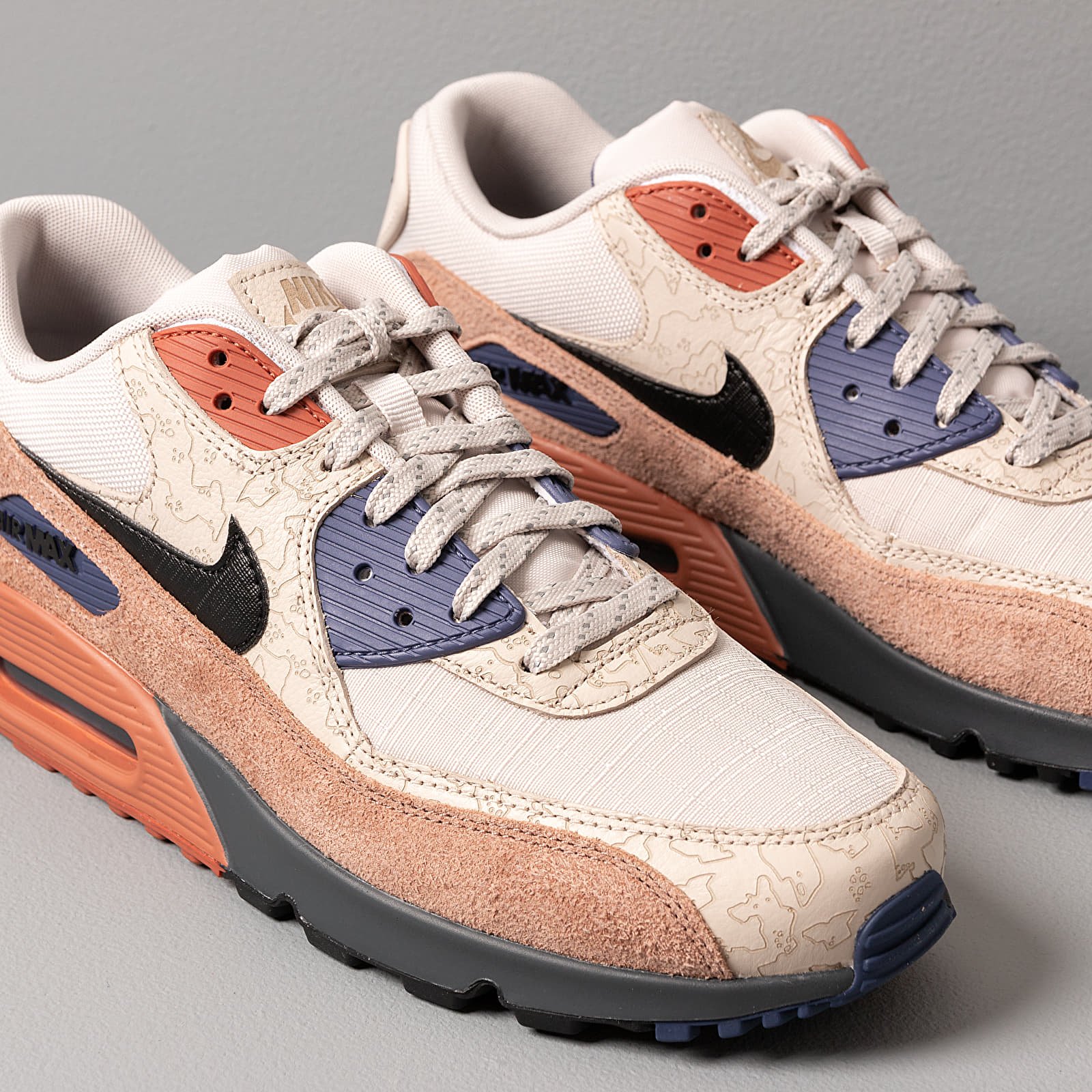 Air max desert sand store