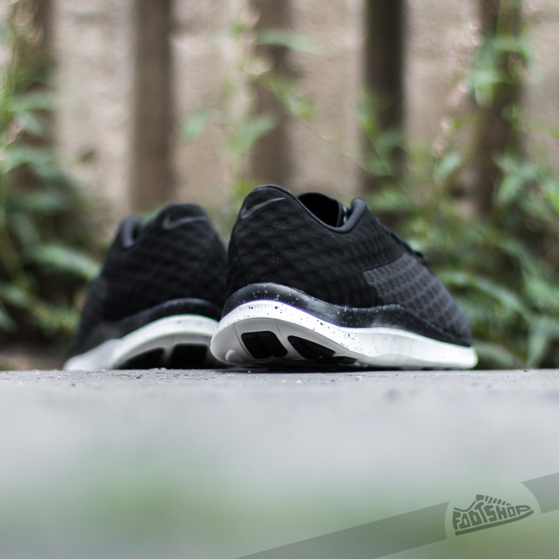 Men's shoes Nike Free Hypervenom Low Black/ Ivory-Game Royal