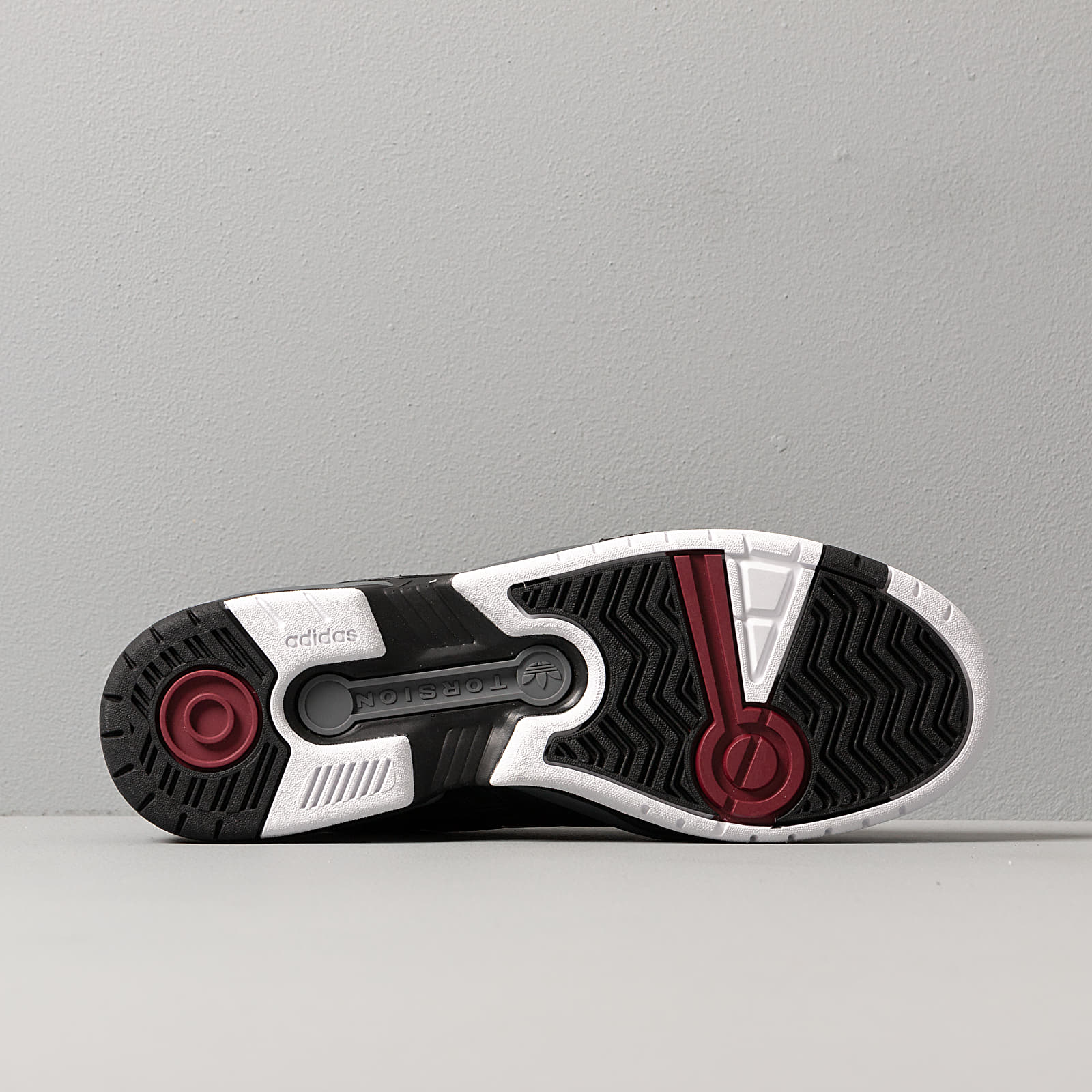 Moški čevlji adidas Torsion Comp Core Black/ Ftw White/ Core Burgundy
