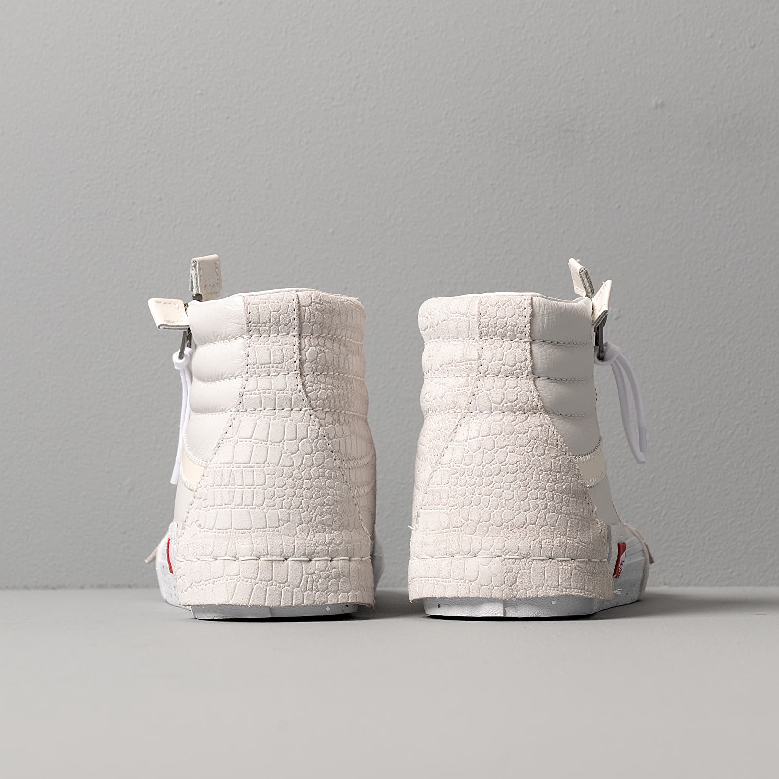 Vans sk8 hi deals cap white