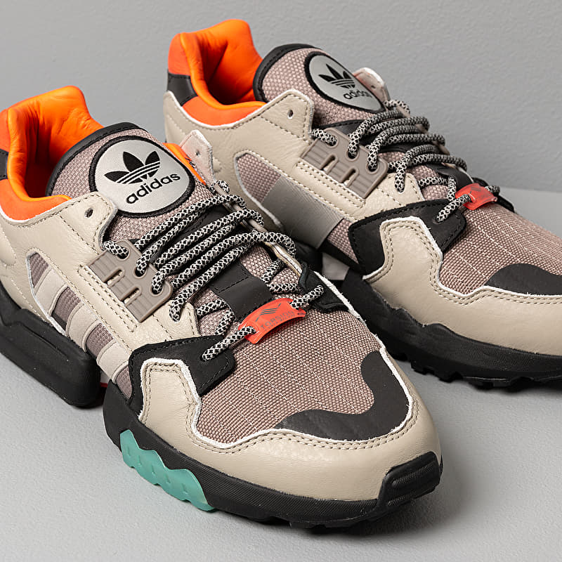 アオゴシ adidas ZX Torsion Sesame/ Core Black/ Simple Brown | Footshop