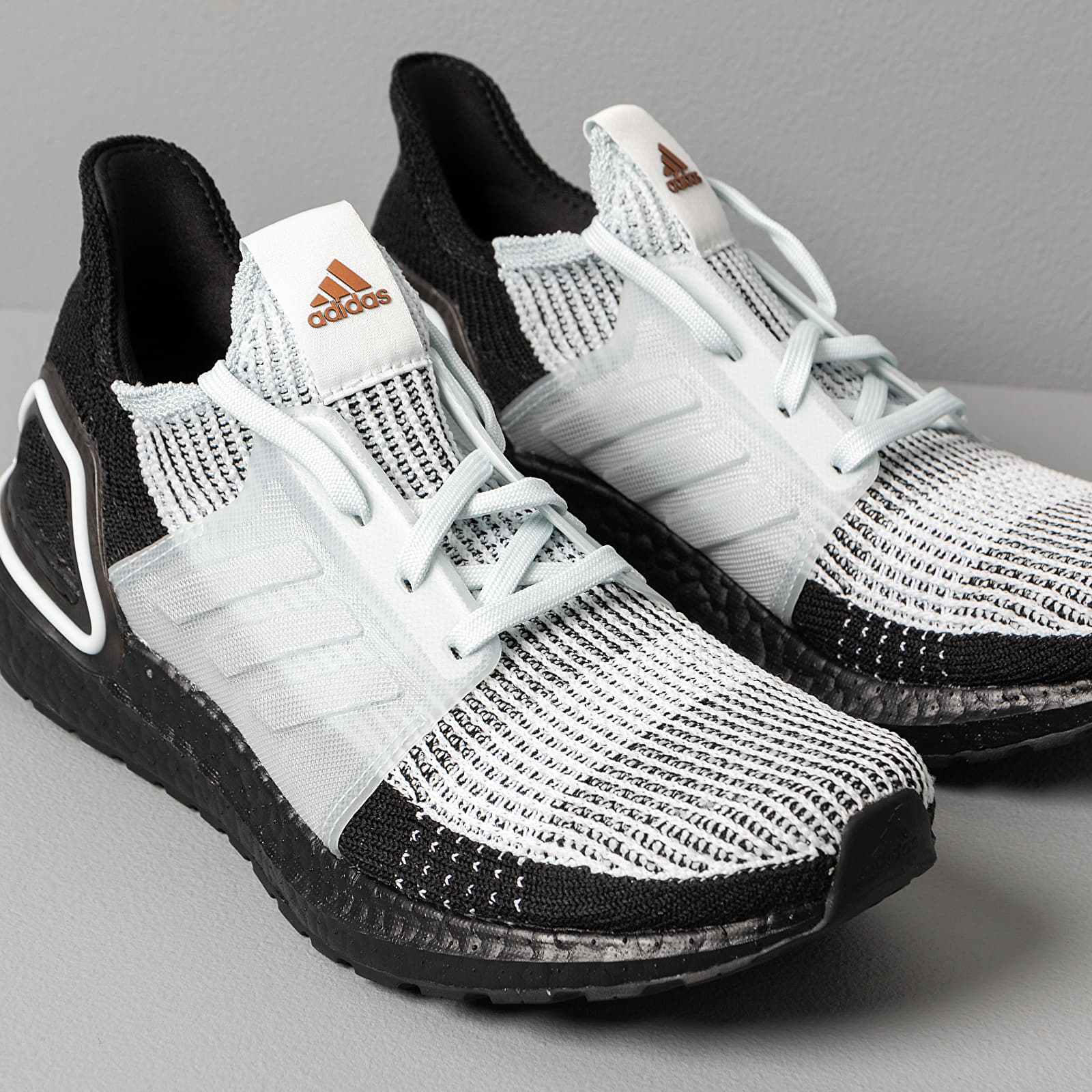 Womens ultraboost 19 store