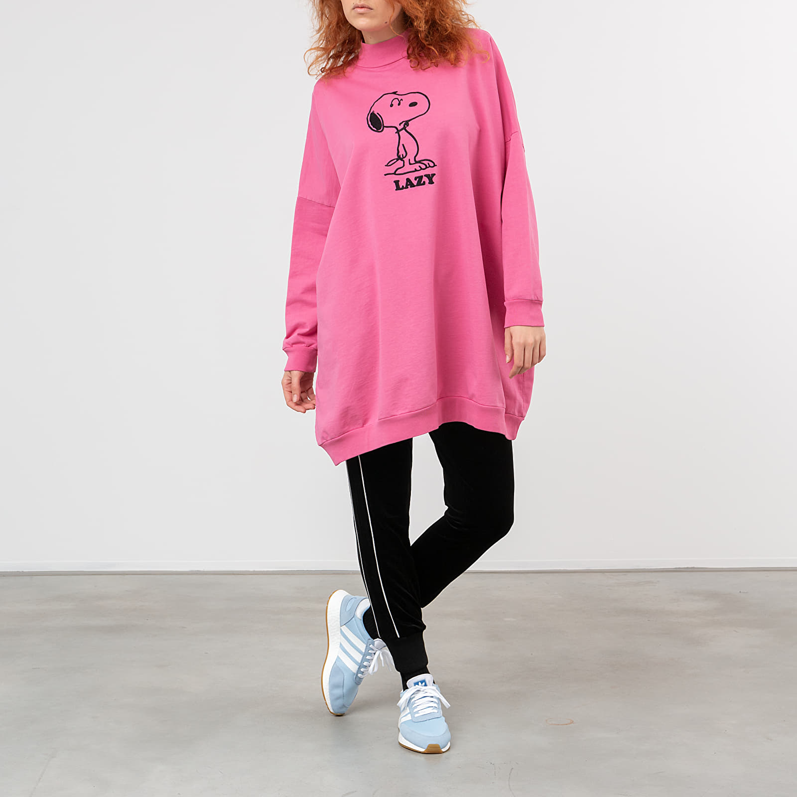 Robes Lazy Oaf x Peanuts Sweater Dress Pink