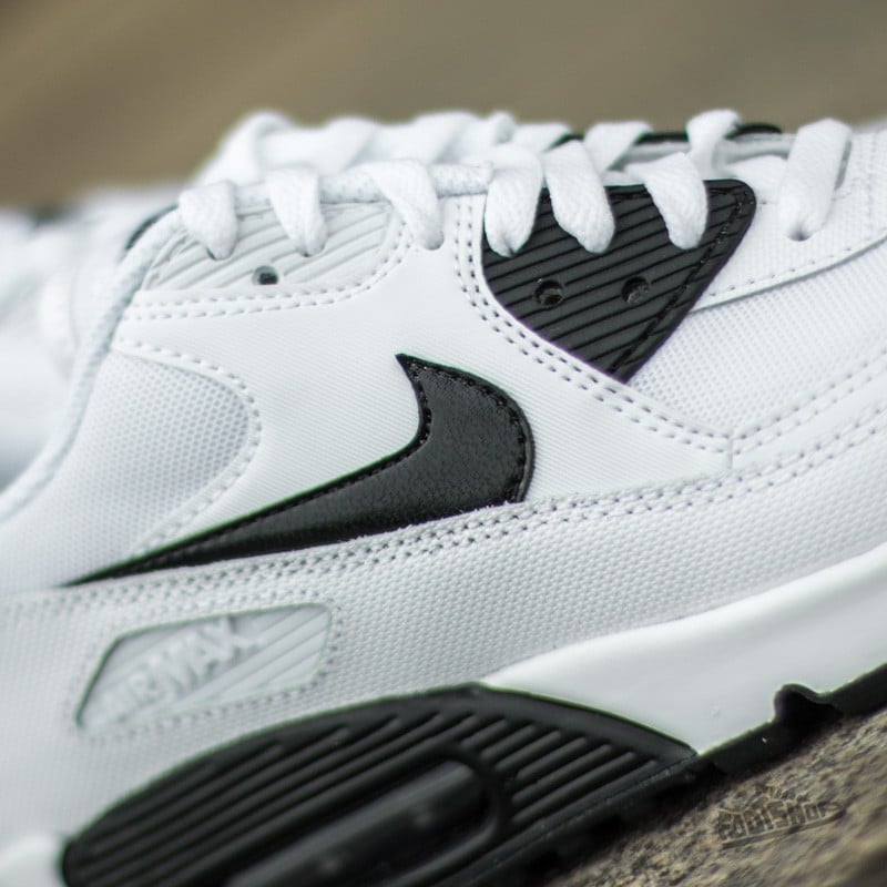 Scarpe donna Nike Wmns Air Max 90 Essential White/ Black