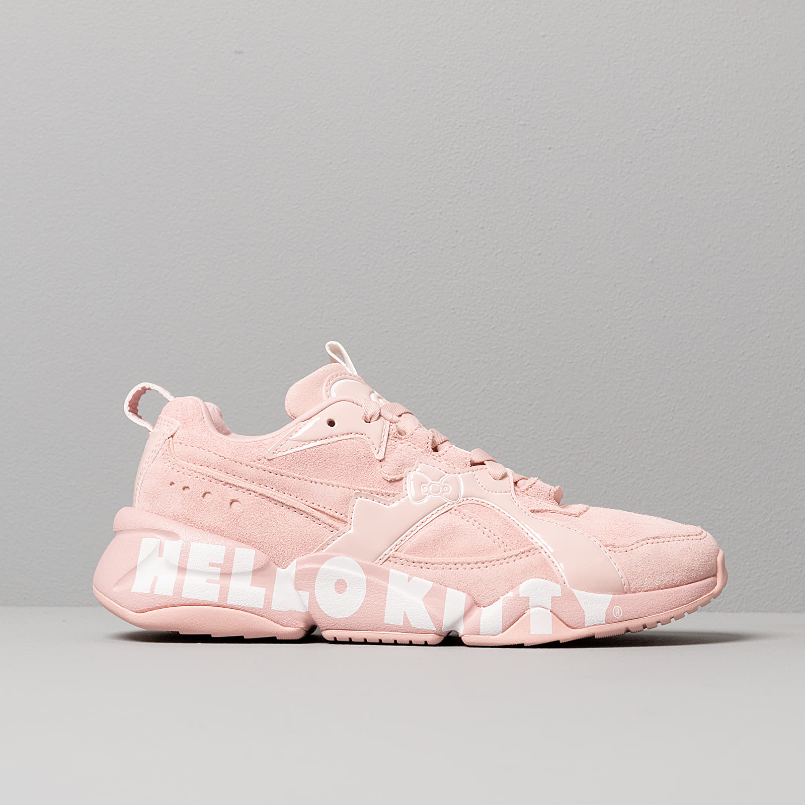 Puma hello kitty shop pink shoes