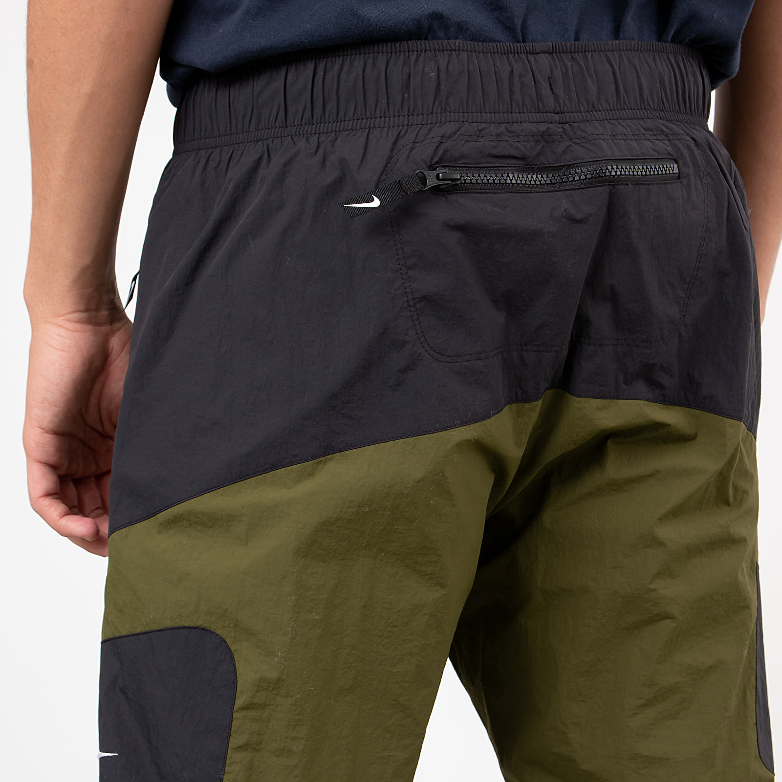 Pants and jeans Nike Sportswear Re-Issue Pants  Black/ Legion Green/ White