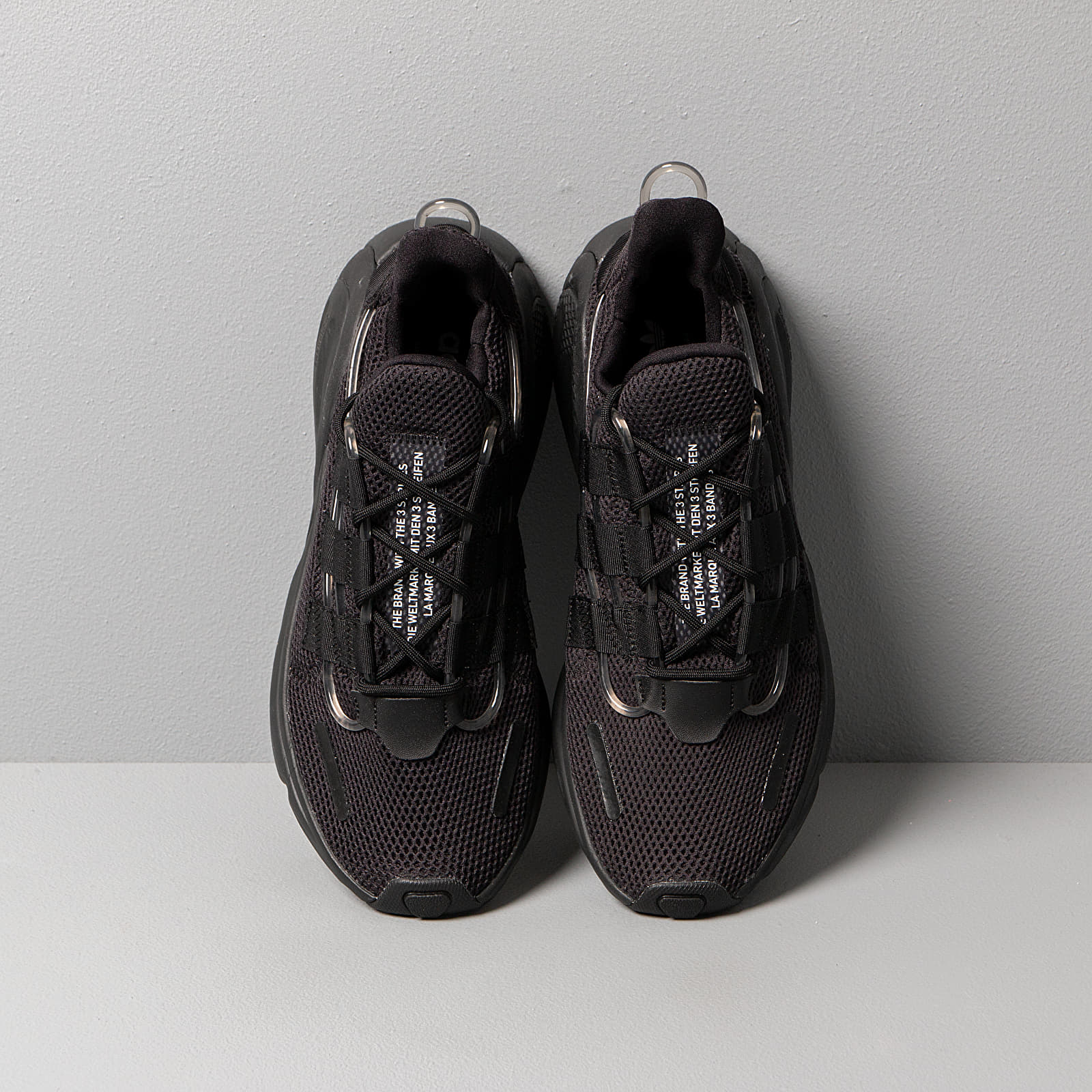 Lxcon triple deals black