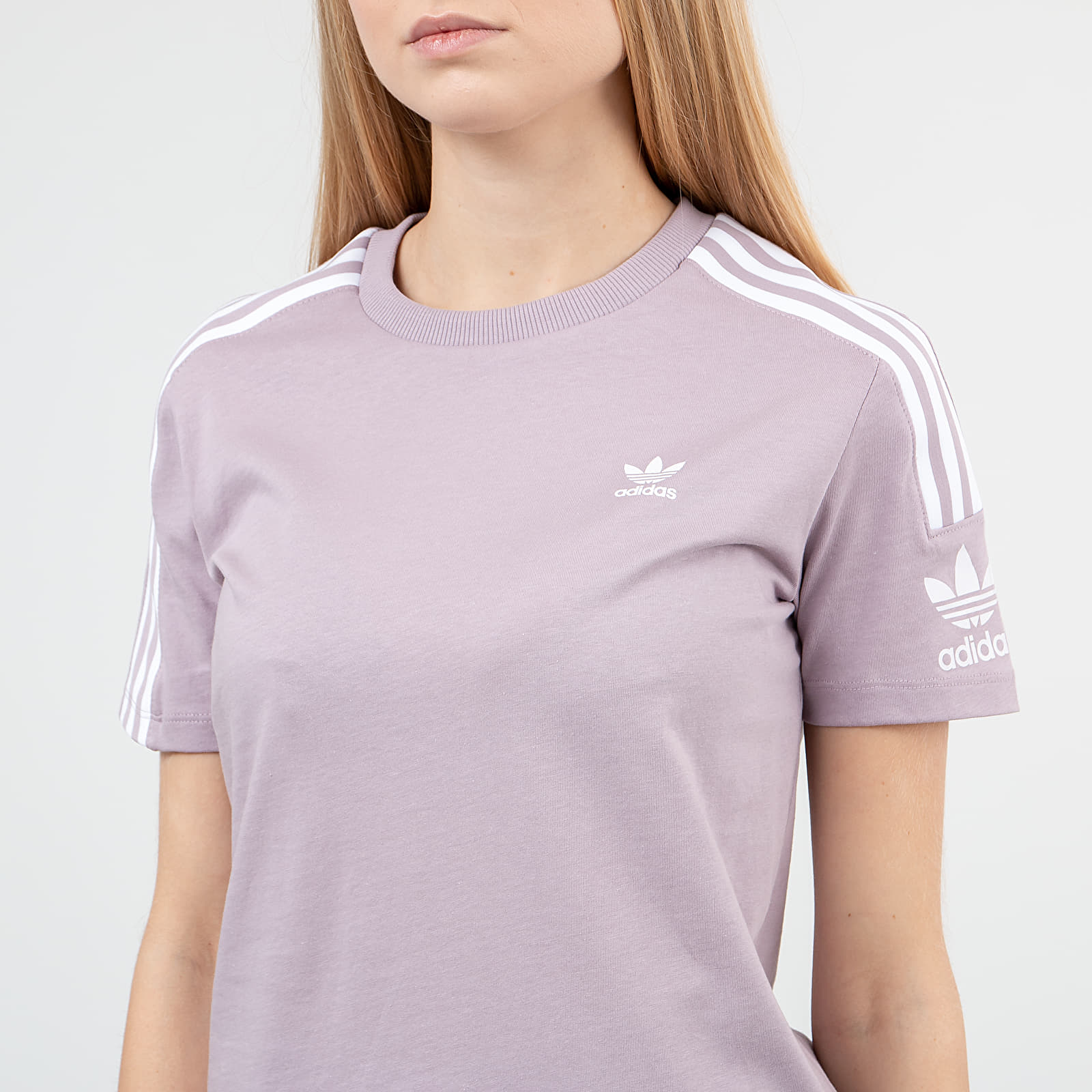 T-shirts adidas Lock Up Tee Soft Vision
