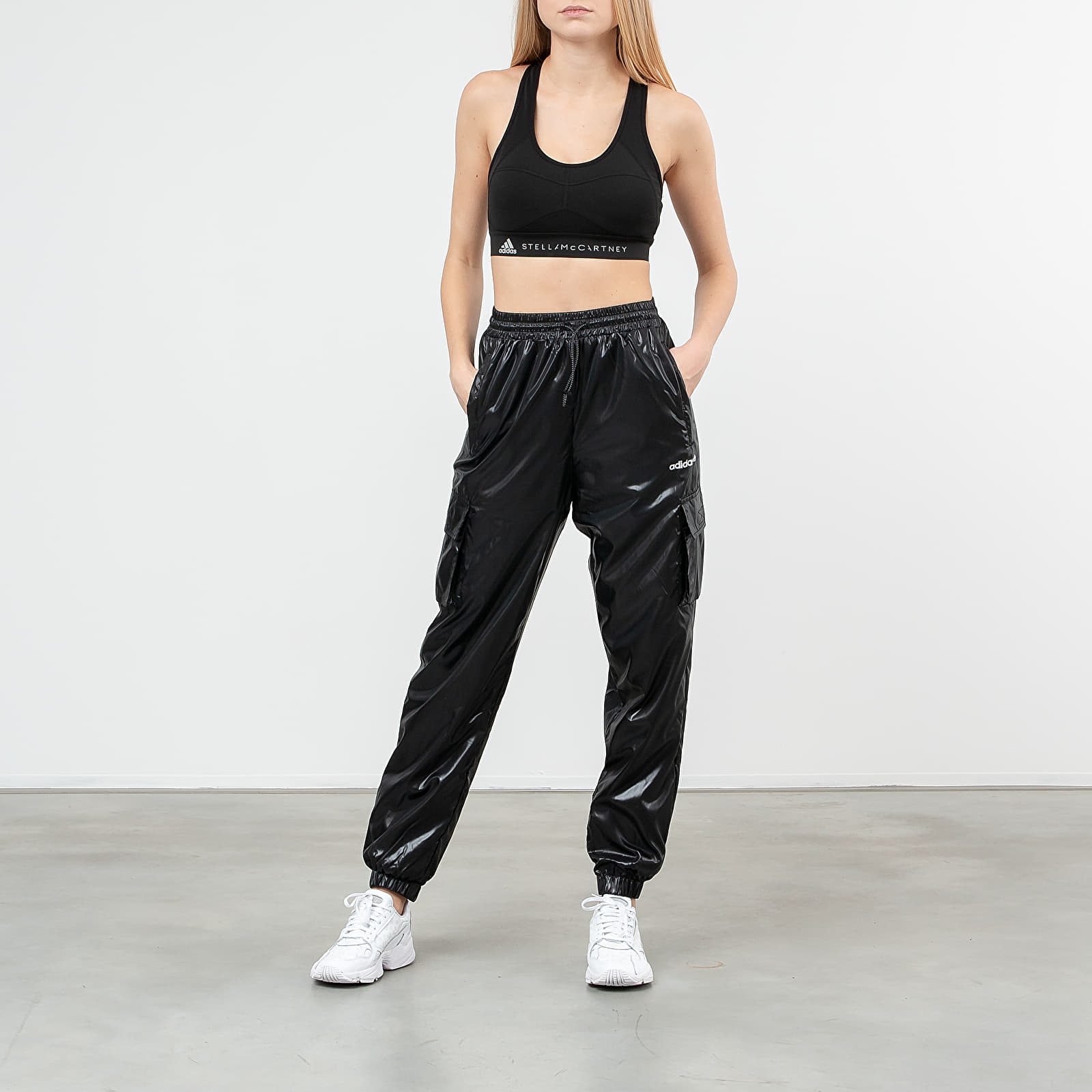 Sujetadores adidas P Essential Bra Black