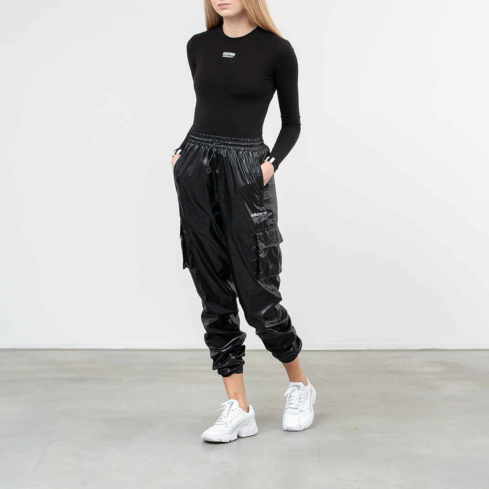 Majice T-shirt adidas Body Black