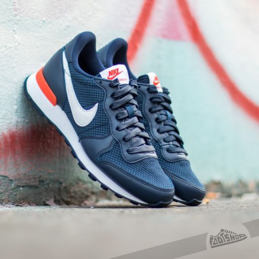 Women s shoes W Nike Internationalist FO QS Midnight Navy White TM Orange Footshop