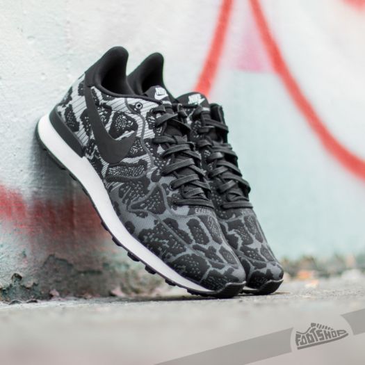 Women s shoes W Nike Internationalist JCRD Dark Grey Black Pr Platinum Summit White Footshop