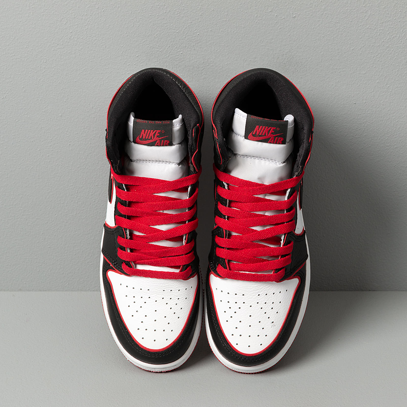 Dámské tenisky a boty Air Jordan 1 Retro High Og Gs Black/ Gym Red-White