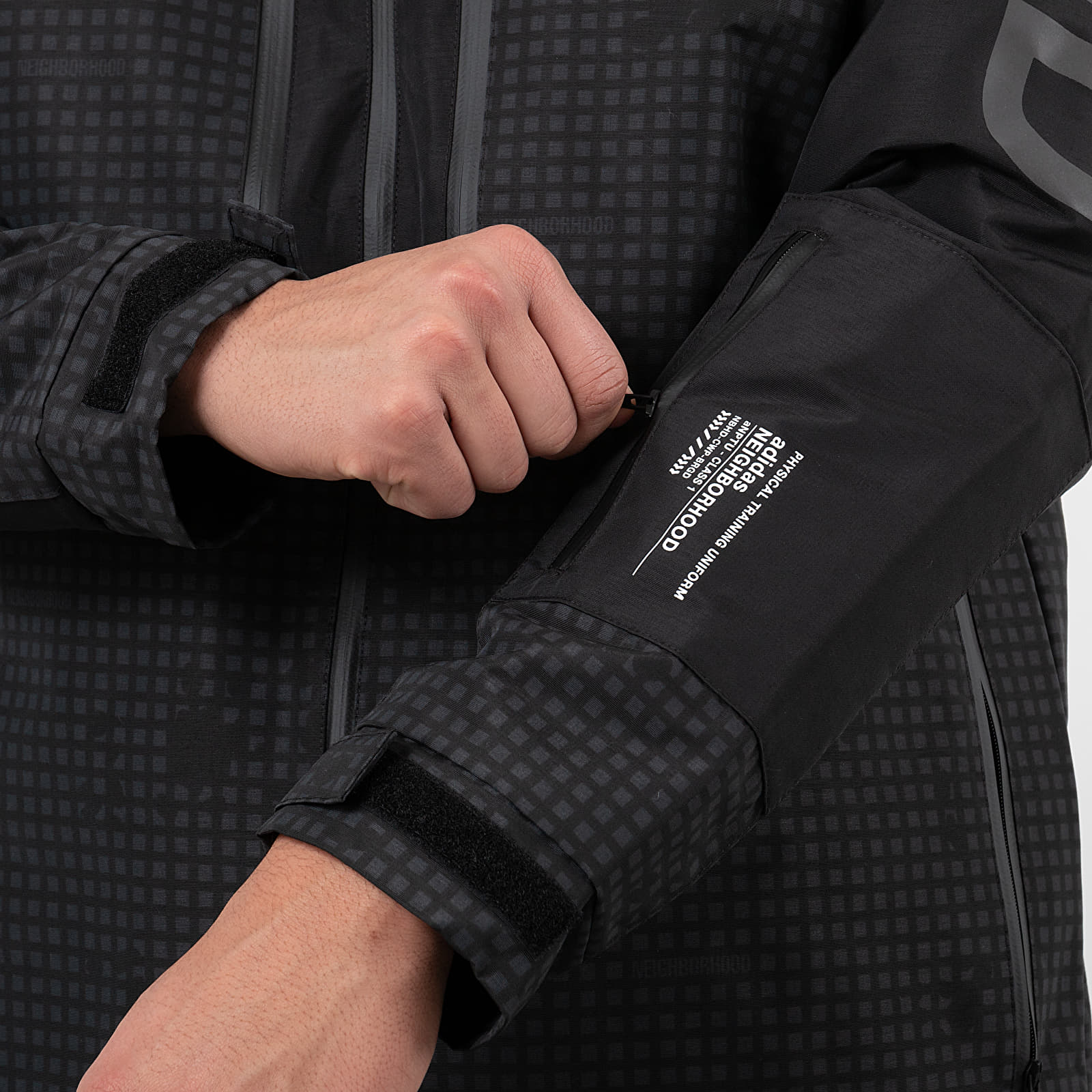 Striukės adidas x Neighborhood Jacket Black