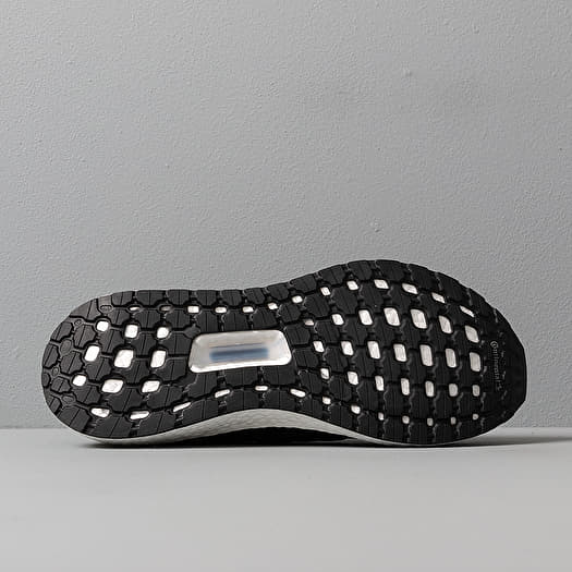 Adidas ultra boost 19 black sole hotsell