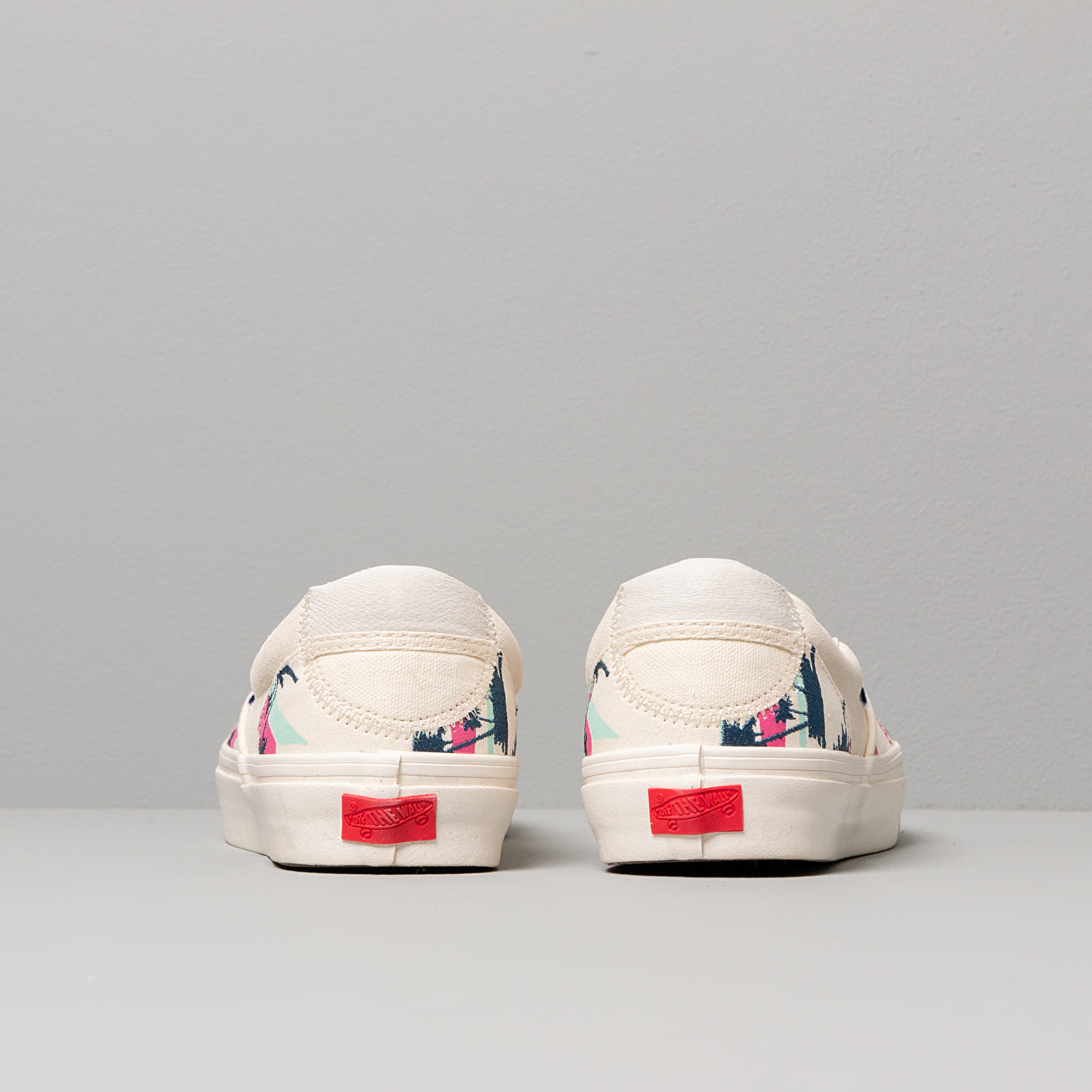 Shoes Vans Vault Classic Slip-On Bricolage LX (Embroidered Palm) Classic
