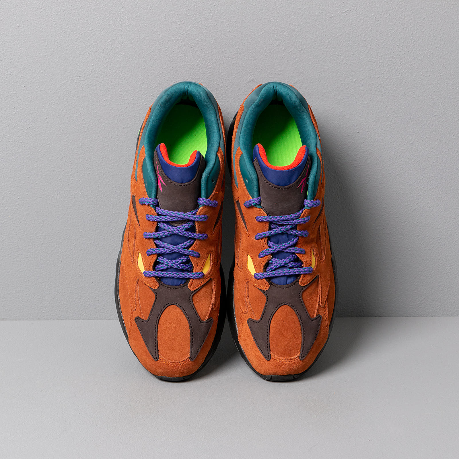 Men s shoes Reebok Aztrek 96 MU Pantone Dark Root Deep Cobalt F17 R Footshop