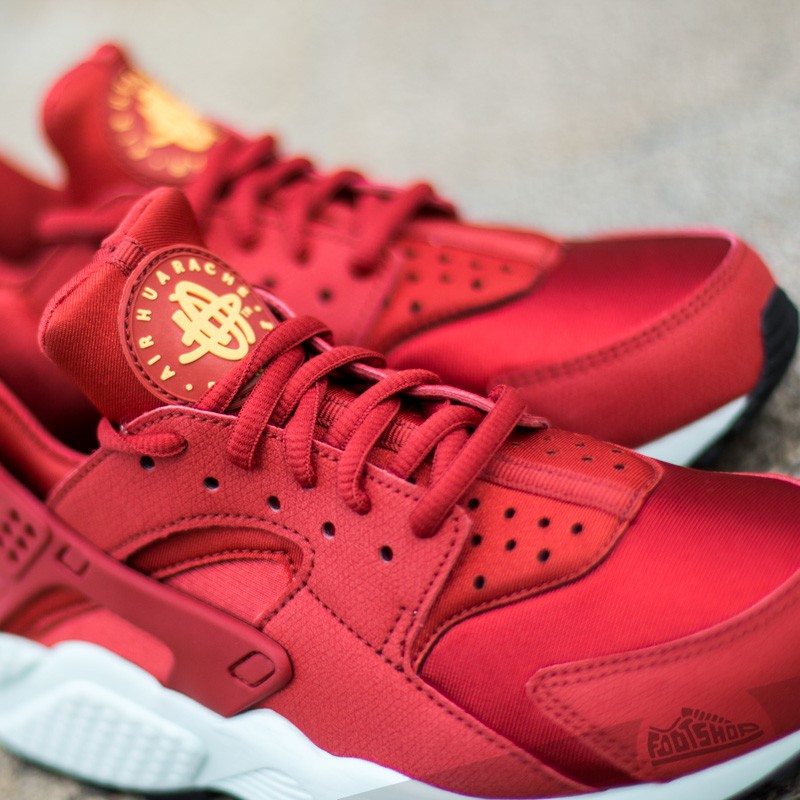 Nike air huarache cinnabar orange 2025