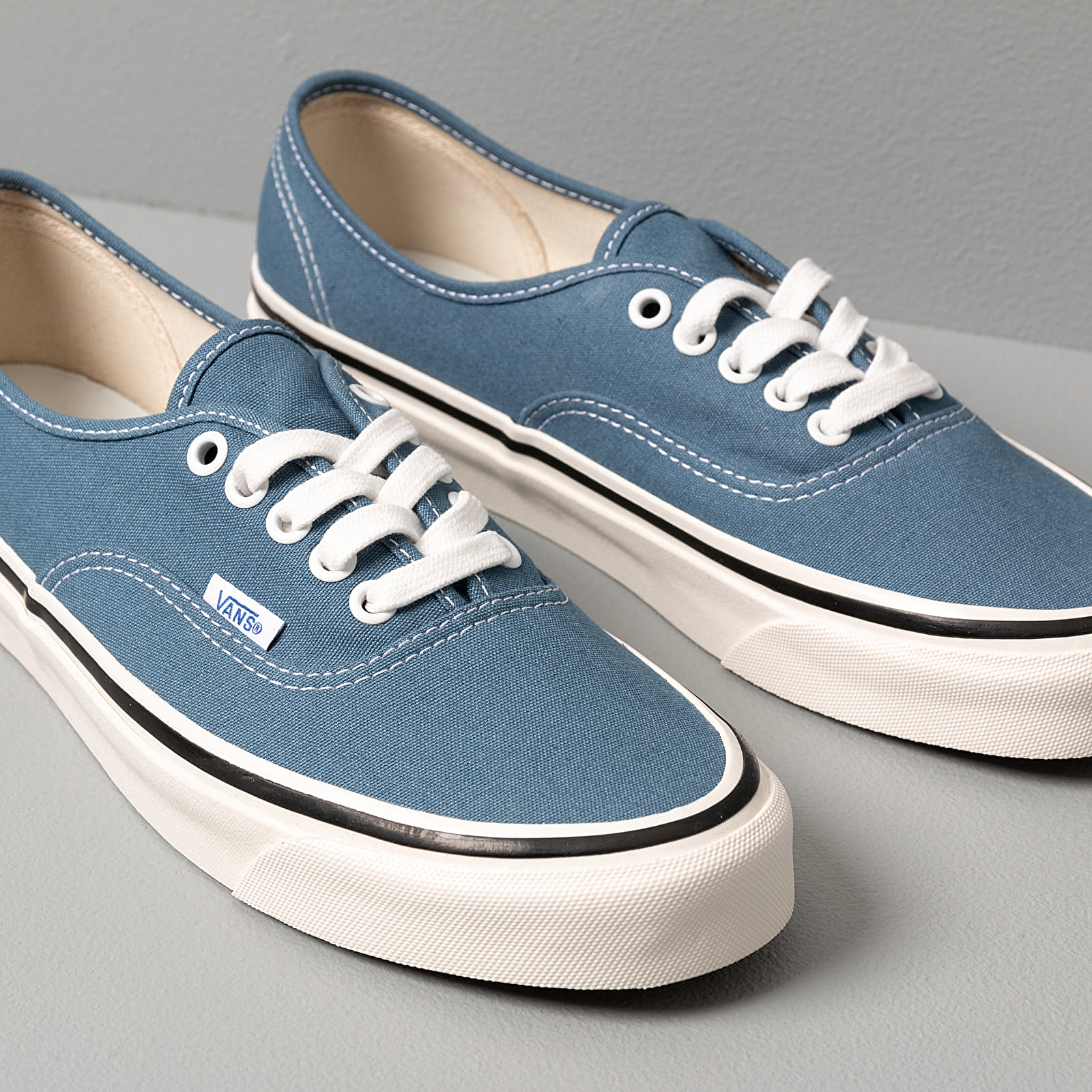 Vans 44 outlet