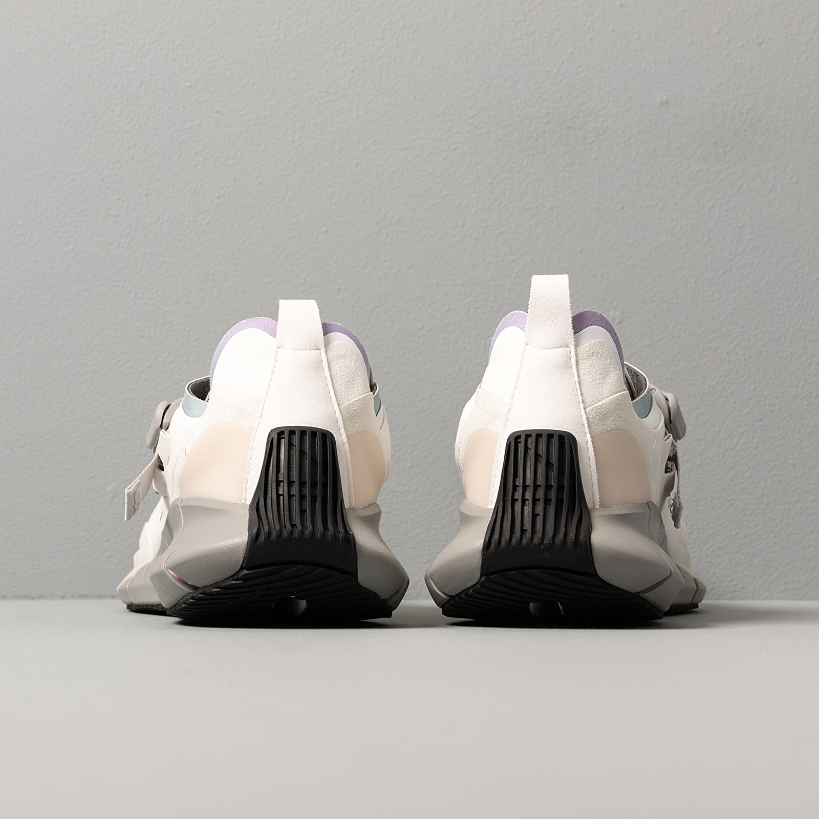 Încălțăminte și sneakerși pentru bărbați Reebok Zig Kinetica Concept_Type1 Sand Stone/ White/ Rose Dust