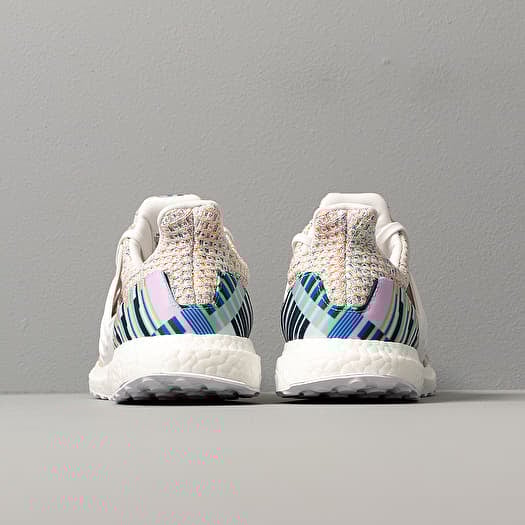 Women s shoes adidas UltraBOOST w Crystal White Crystal White Glow Green Footshop