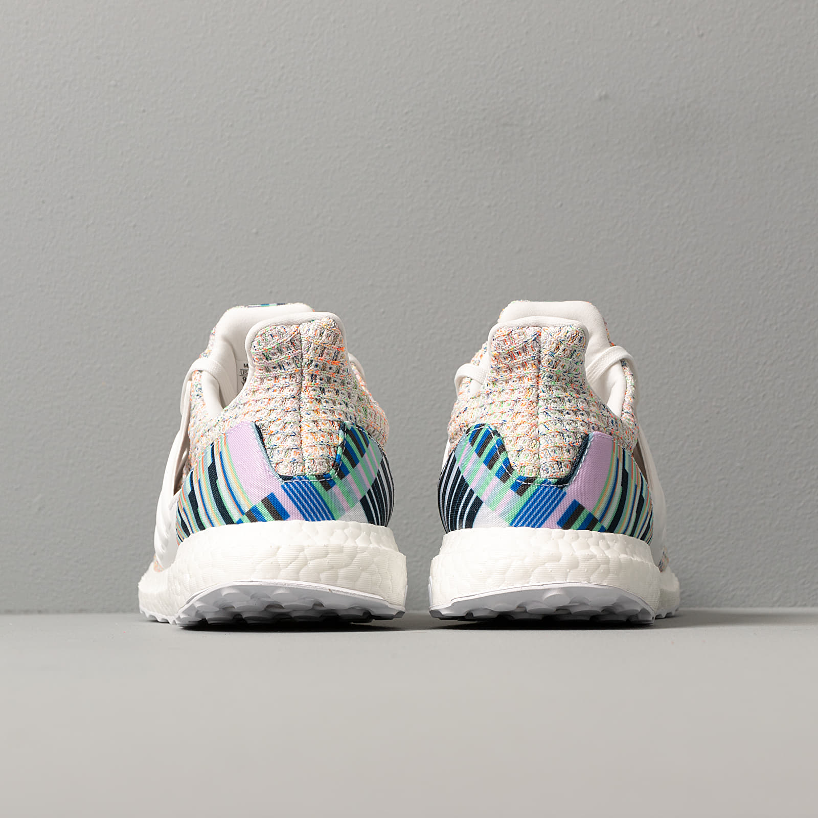 Women s shoes adidas UltraBOOST w Crystal White Crystal White Glow Green Footshop