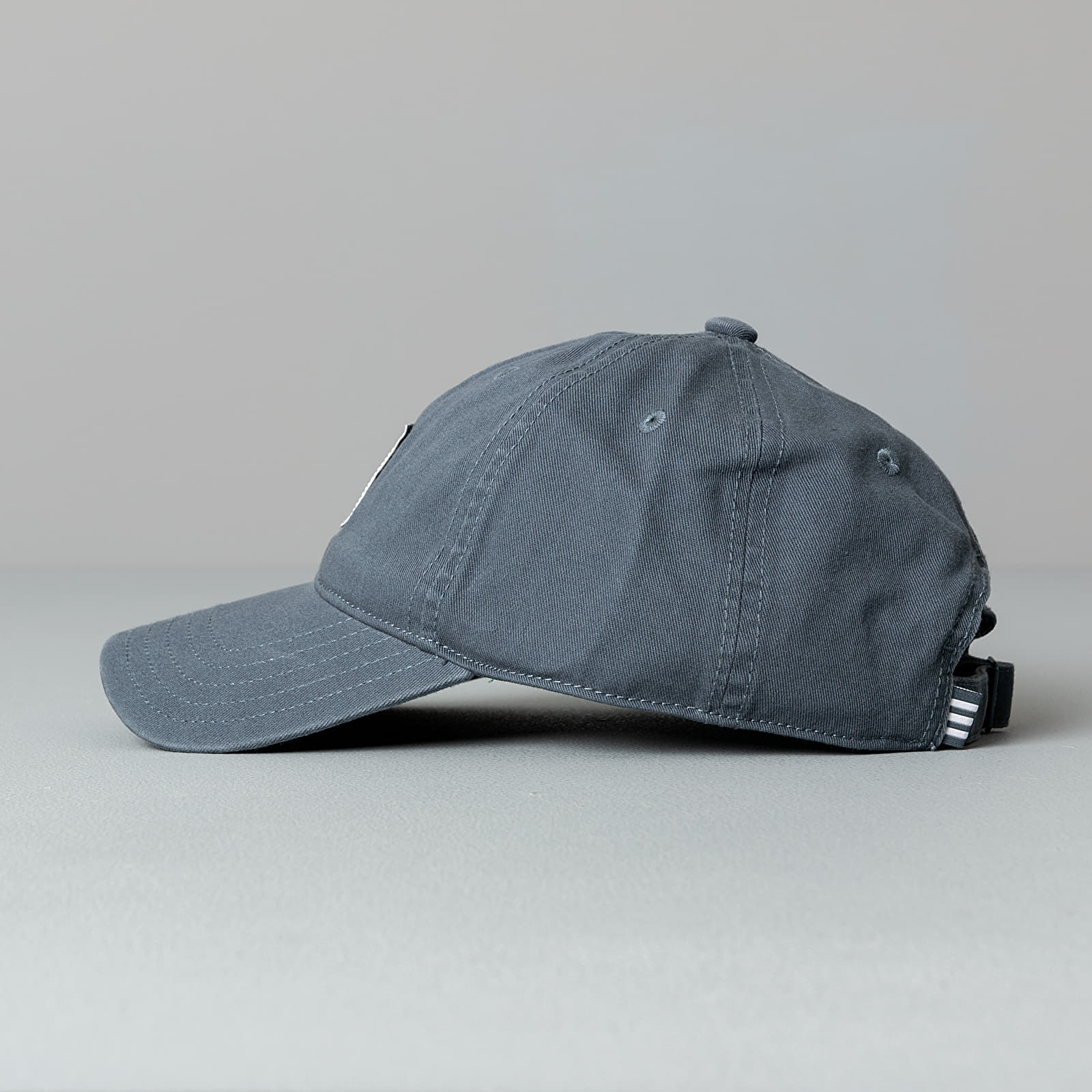 Sapkák adidas Washed Dad Cap Legacy Blue