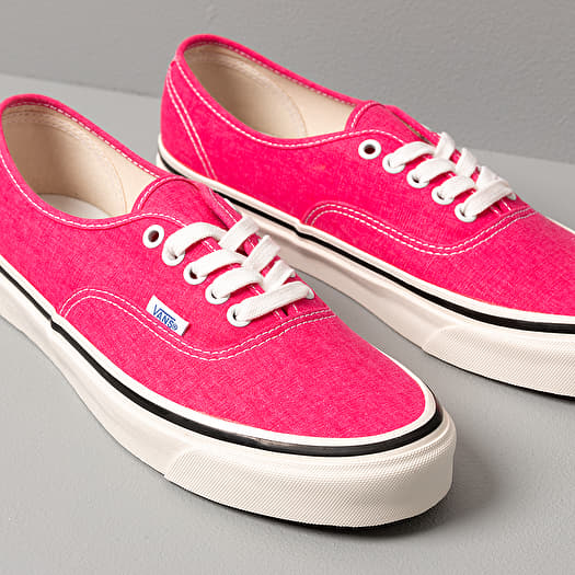Pink vans authentic 2025