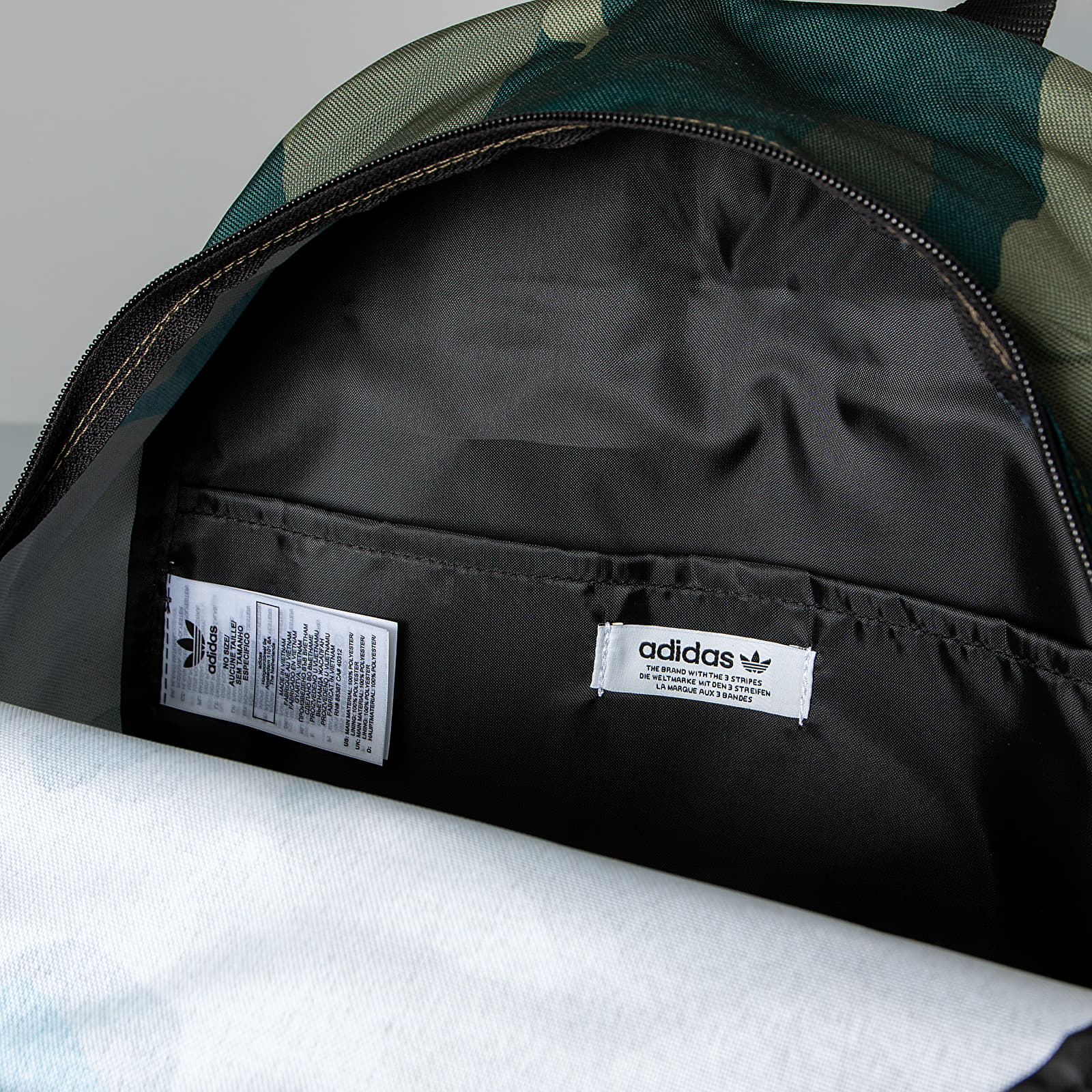 Rugzakken adidas Cam Classic Backpack Multicolor