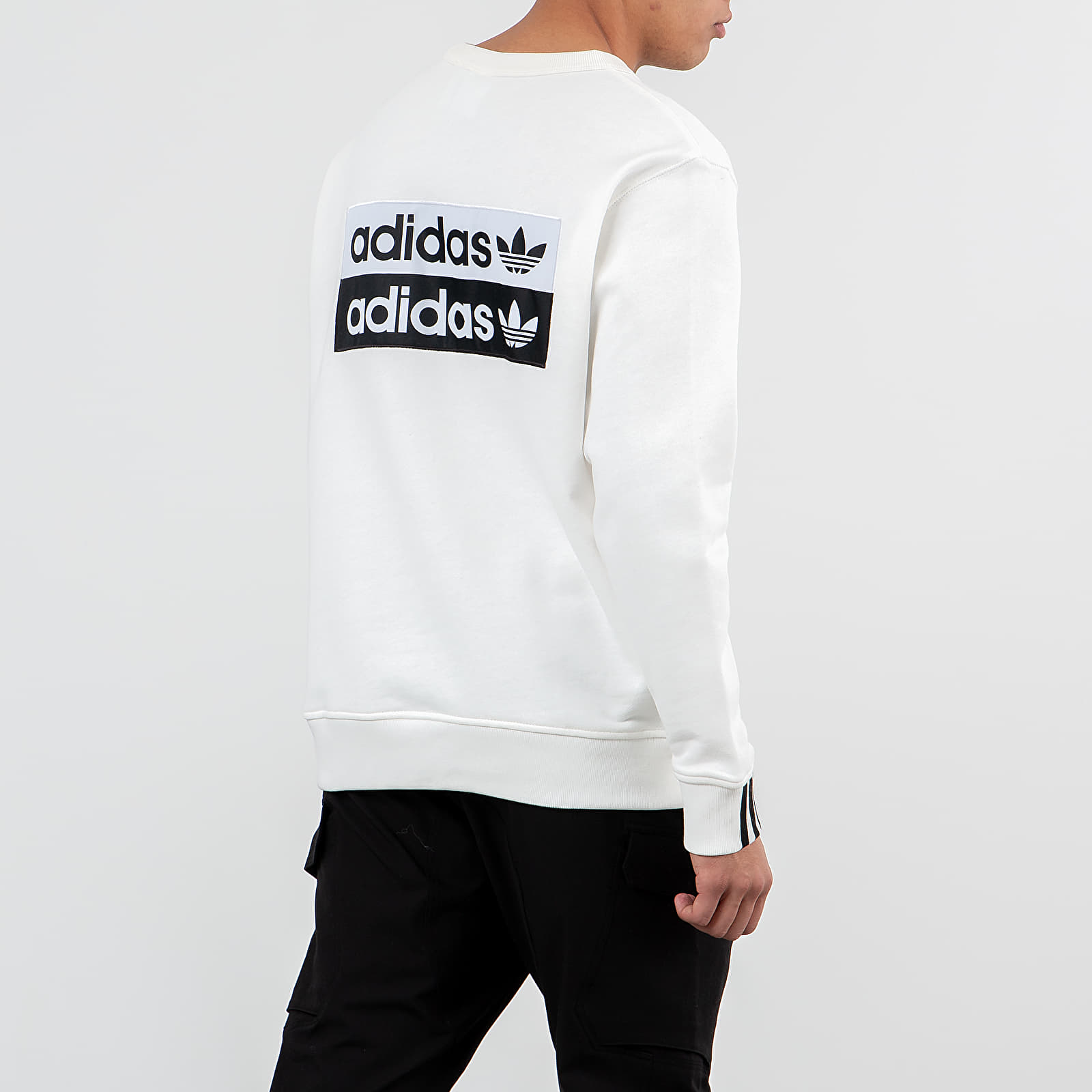 Adidas originals linear 2.0 crew sales sweatshir