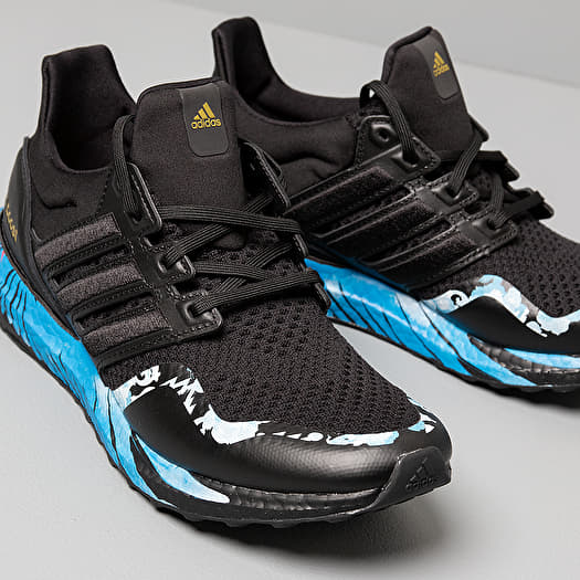 adidas UltraBOOST Dna