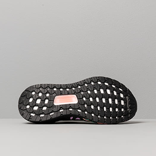 Adidas ultra boost 19 black sole clearance