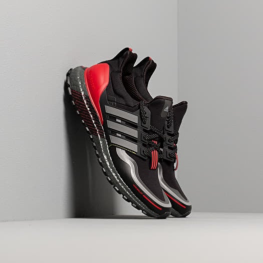 Ultra boost core black scarlet & grey top