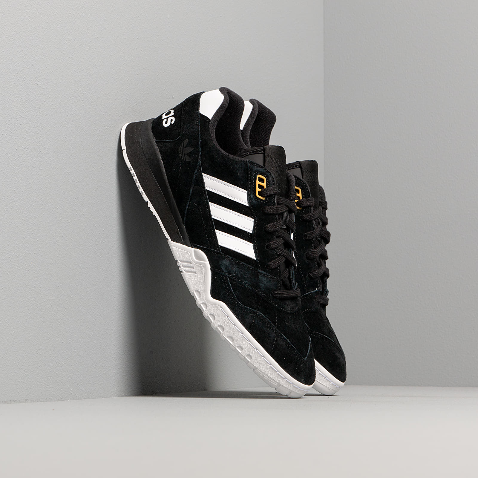 Ar trainer adidas black clearance