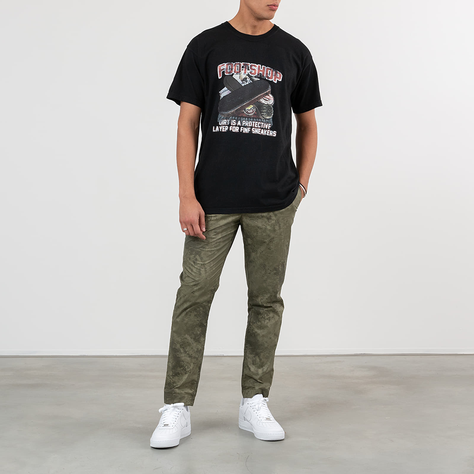 T-shirts Footshop Cleaning Tee Black