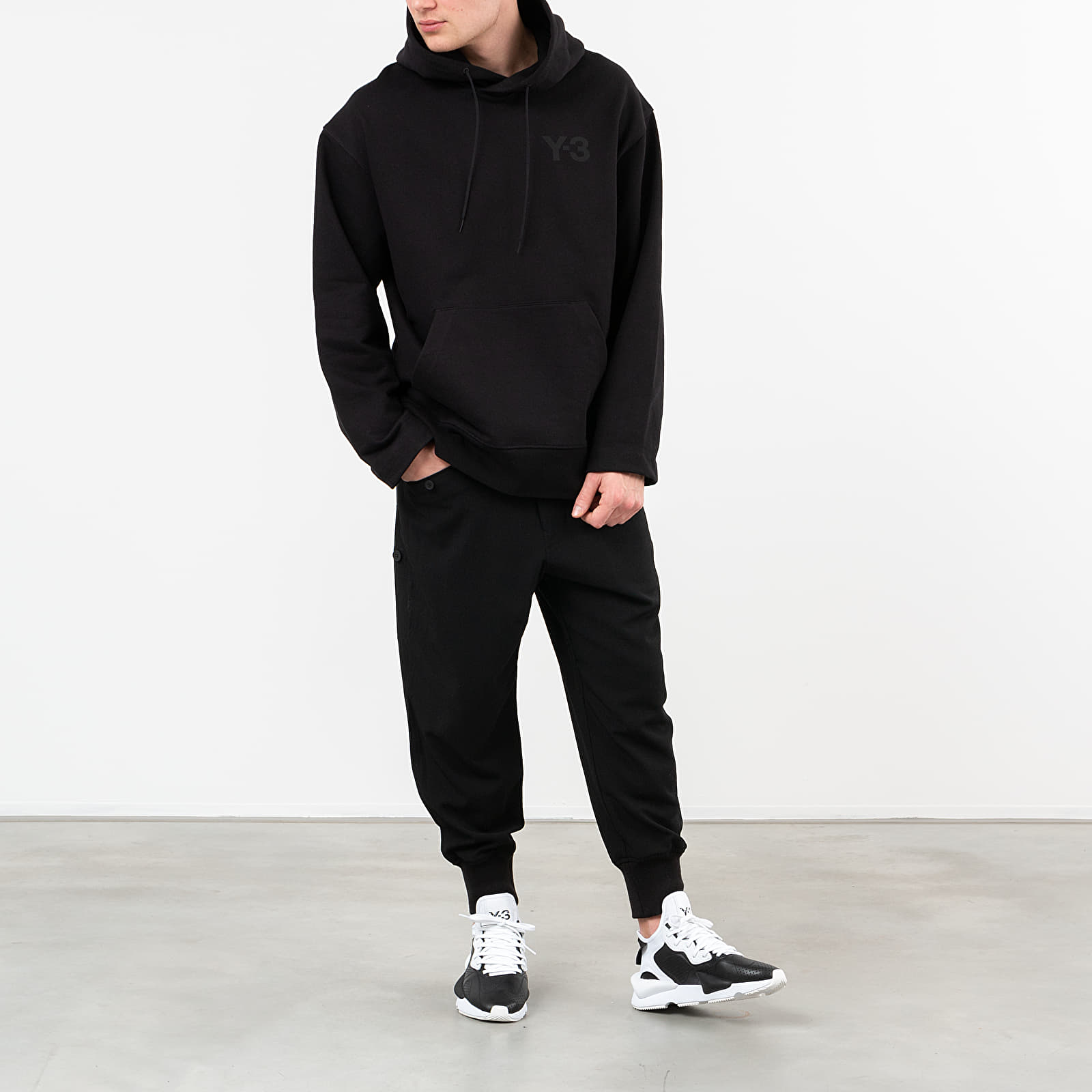 Hupparit ja collegepaidat Y-3 Classic Hoodie Black