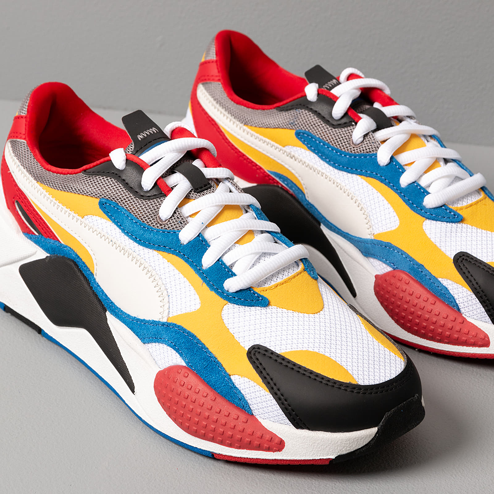 Puma puzzle shop white