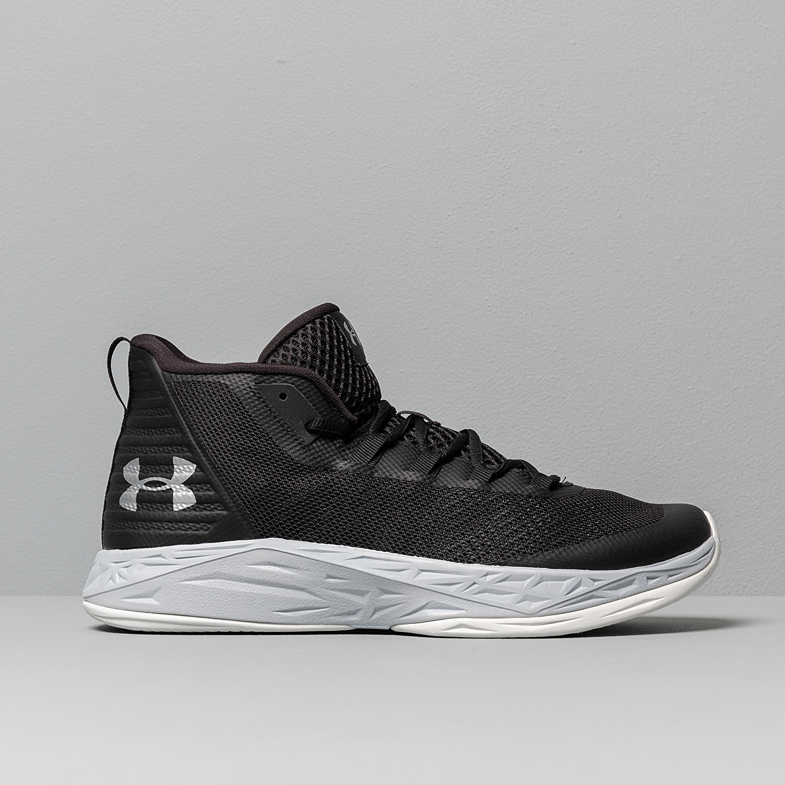 Under armour 2025 jet mid black