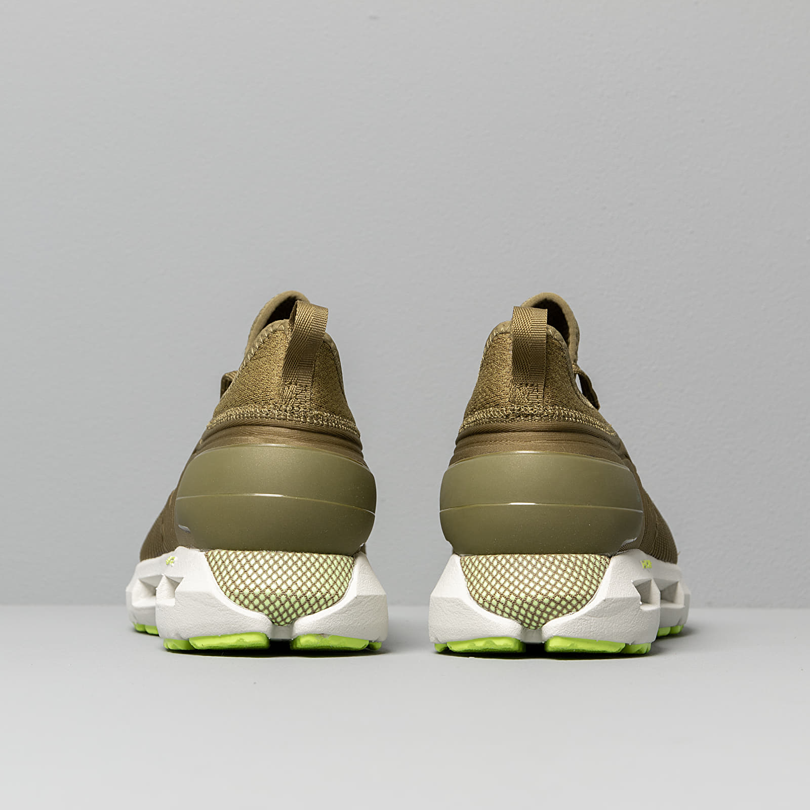 Moški čevlji Under Armour HOVR Phantom SE Canyon Green