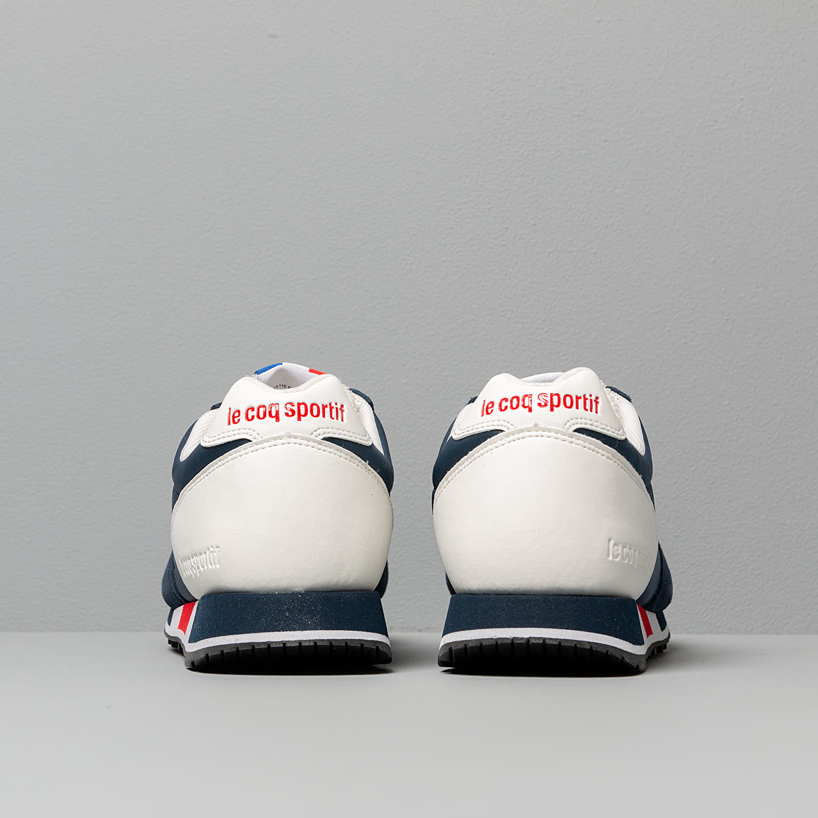 Le coq sportif on sale omega nylon marshmallow
