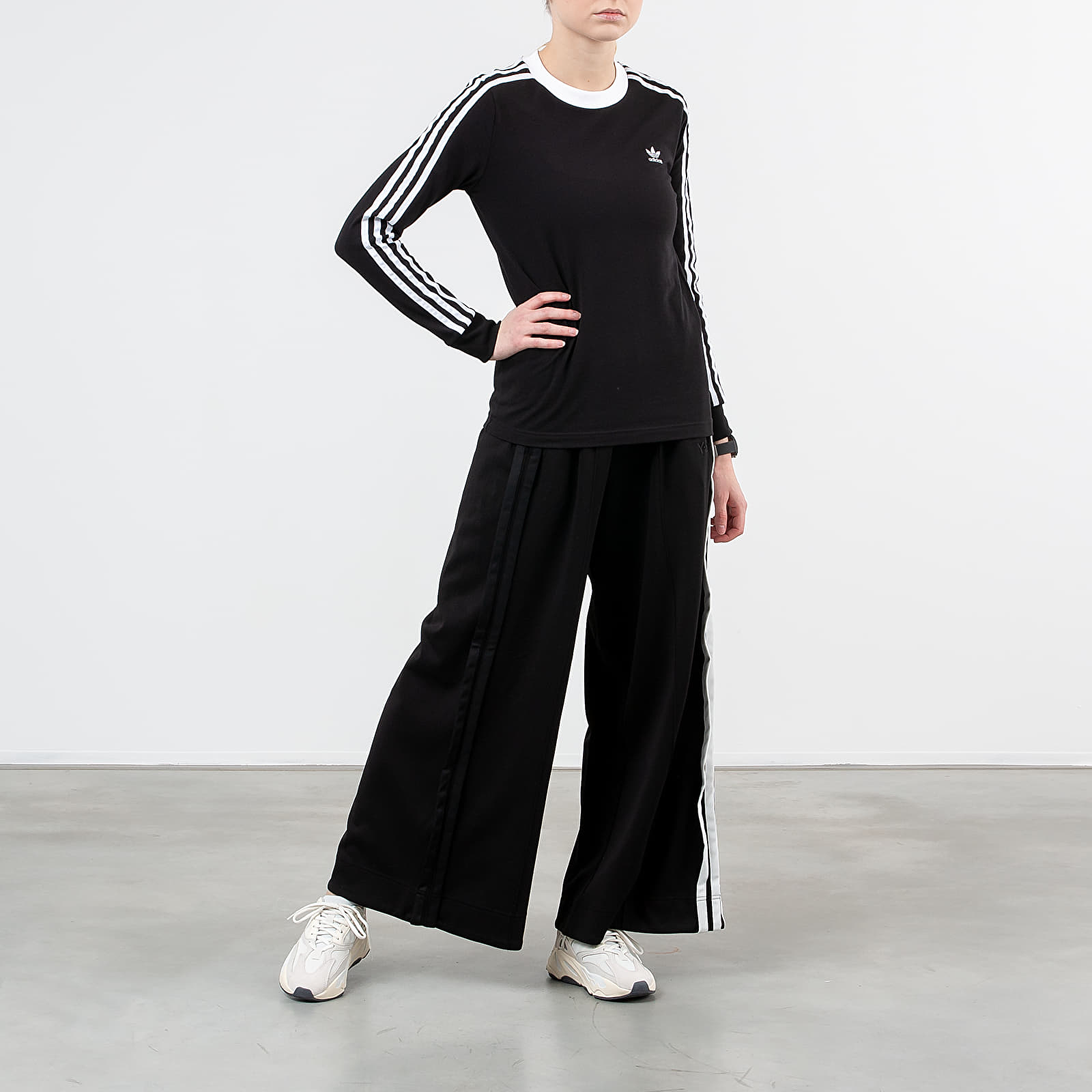 T shirts adidas 3 Stripes Long Sleeve Tee Black White Footshop