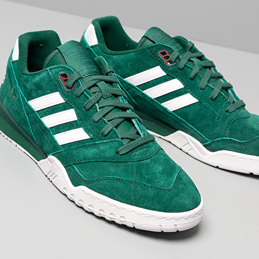 Herren Sneaker und Schuhe adidas A.R. Trainer Core Green Ftw White Core Burgundy Footshop