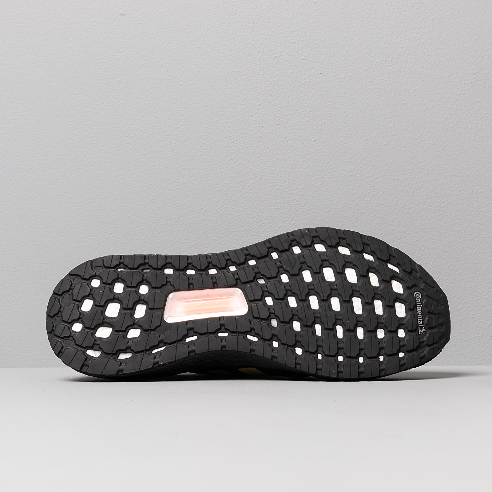 Zapatillas Hombre adidas UltraBOOST 20 Core Black/ Gold Metalic/ Signature Coral