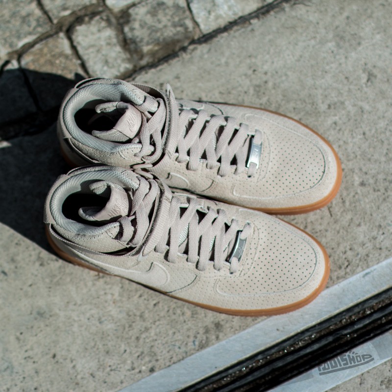 Scarpe donna WMNS Air Force 1 Hi Suede String/String