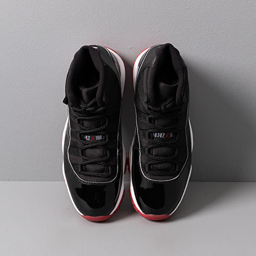 Air Jordan 11 Retro