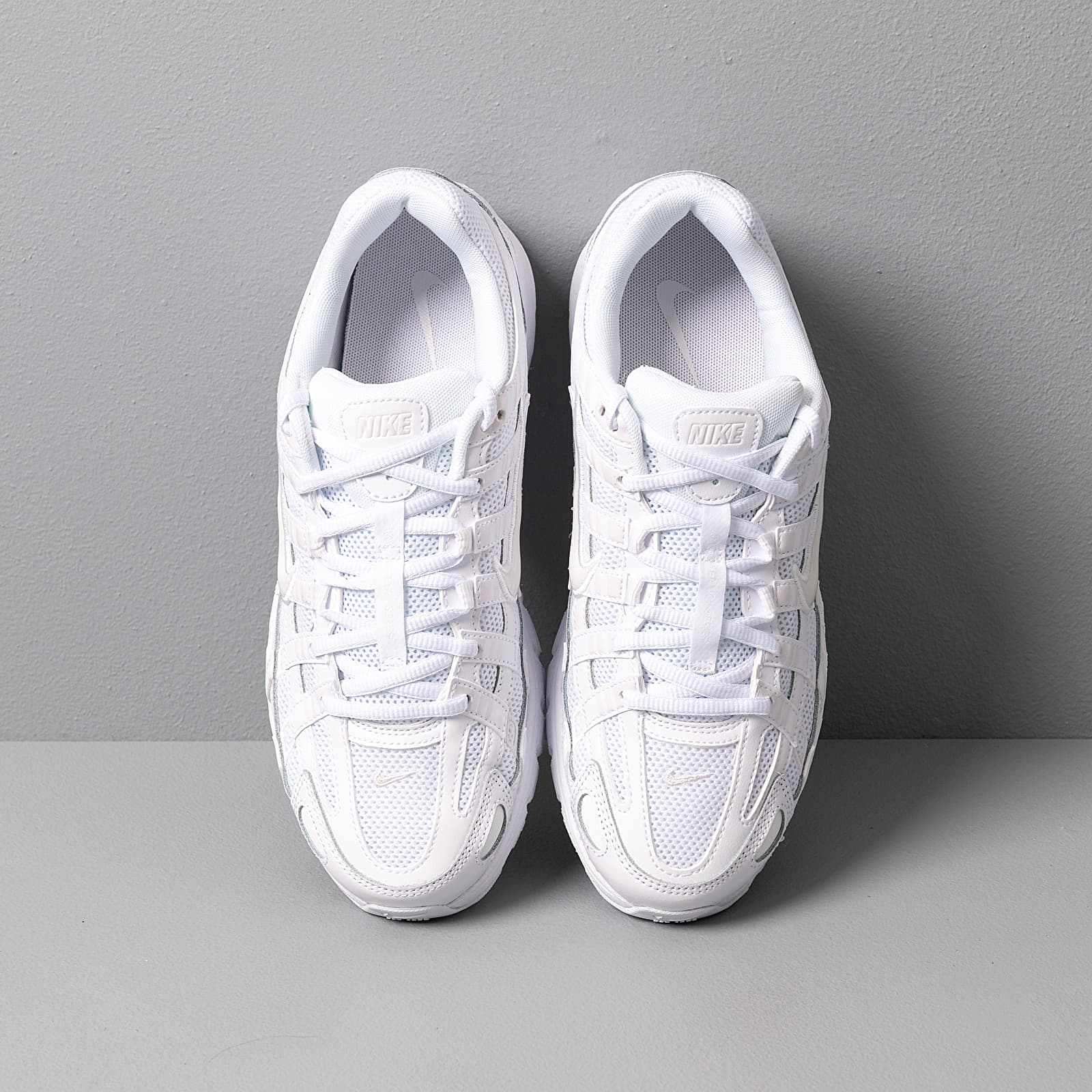 Skor för kvinnor Nike W P-6000 White/ White-Platinum Tint